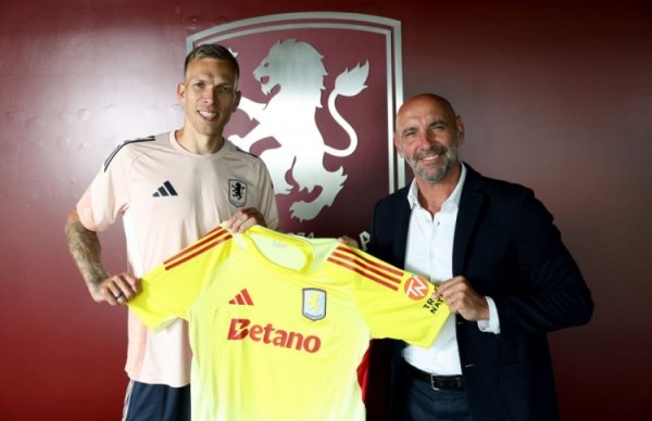 Official: Villa signs 34-year-old goalkeeper Bizzot from Brest